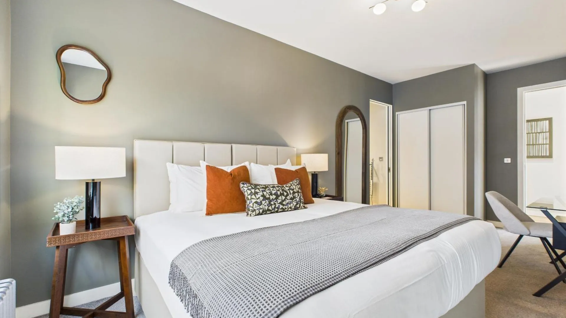Be London - The Old Street Residences Apartment